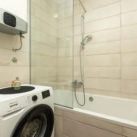 Apartman Yuki 2br W Balcony And Parking Near Old Town Zadar